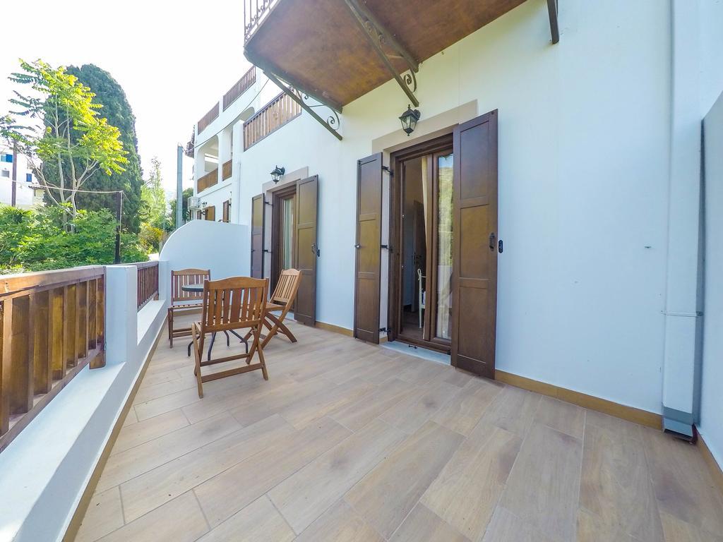 Amorani Studios Batsi Exterior foto